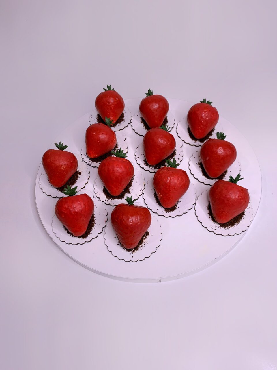 Купити Полуничка